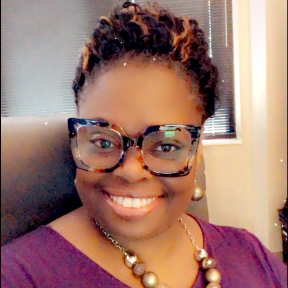 Meet your Posher, Kimberly